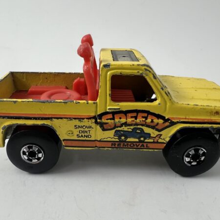 Hot Wheels 1979 Speedy Removal Snow Plow Truck Made In Hong Kong 1:64 Scale missing scooper.