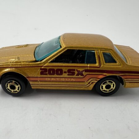 Hot Wheels DATSUN 200SX 1983 The Hot Ones Gold Metalflake GHO